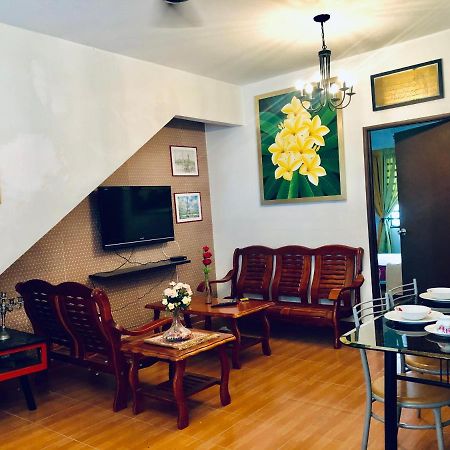 Sinar Ara homestay Lunas Exteriör bild